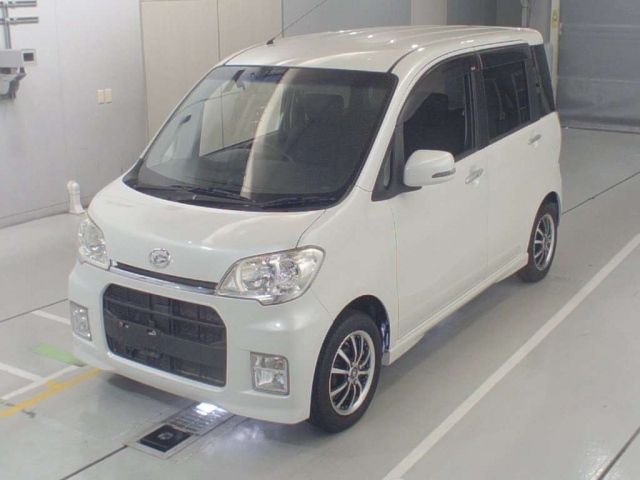 9487 DAIHATSU TANTO EXE L455S 2010 г. (CAA Chubu)